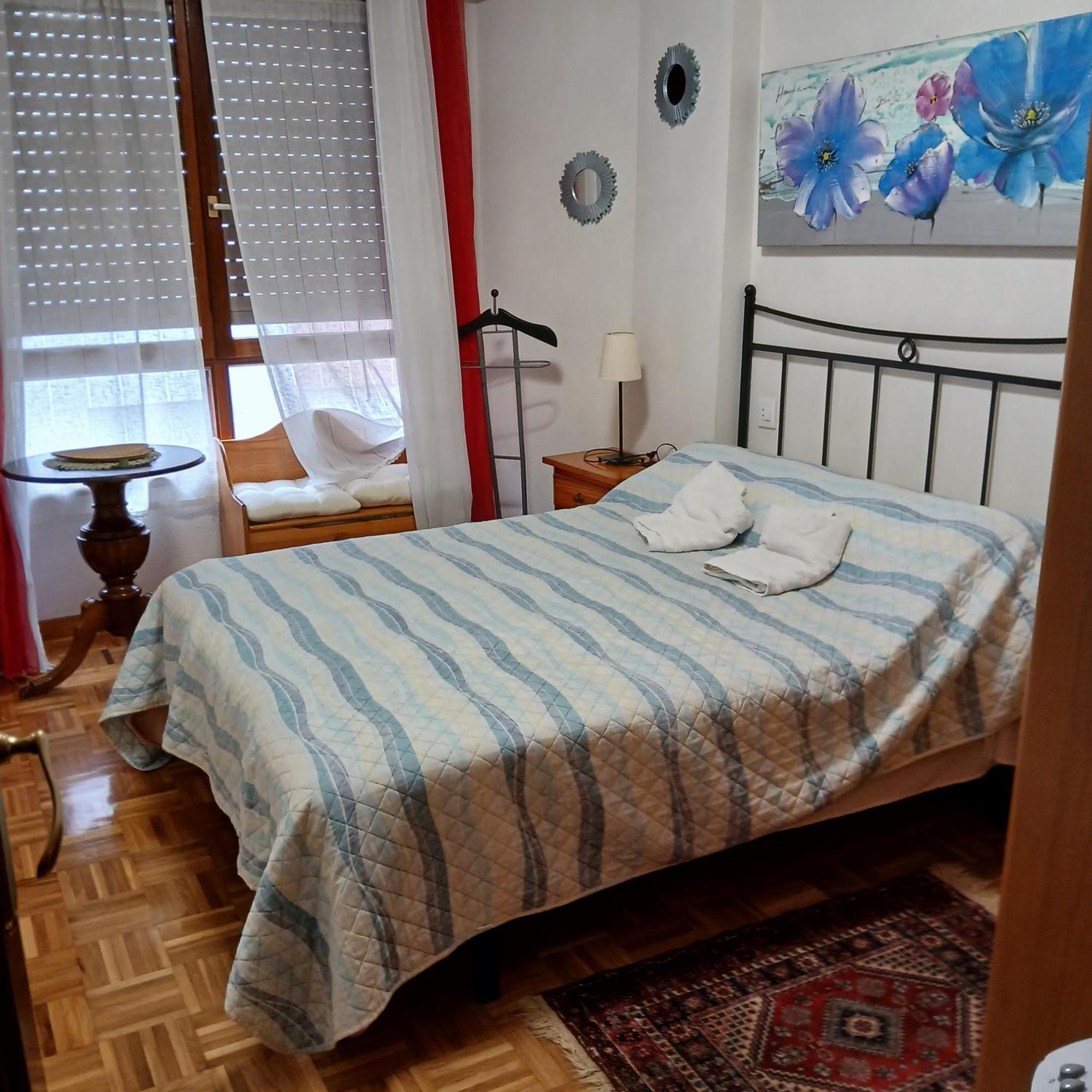 Apartamento Los Fresnos 기욘 객실 사진